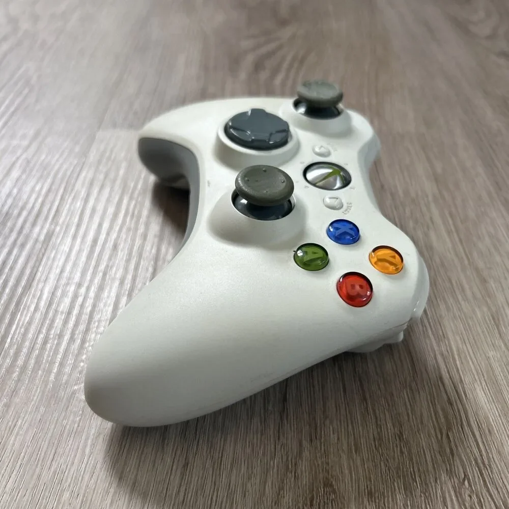 Microsoft Xbox 360 Wireless Controller White Tested Works NO Battery Cover READ
